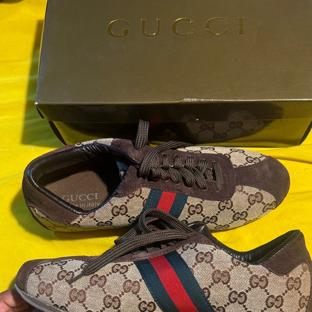 Gucci Beige and Brown Patterned Sneakers - Picture 4 of 5